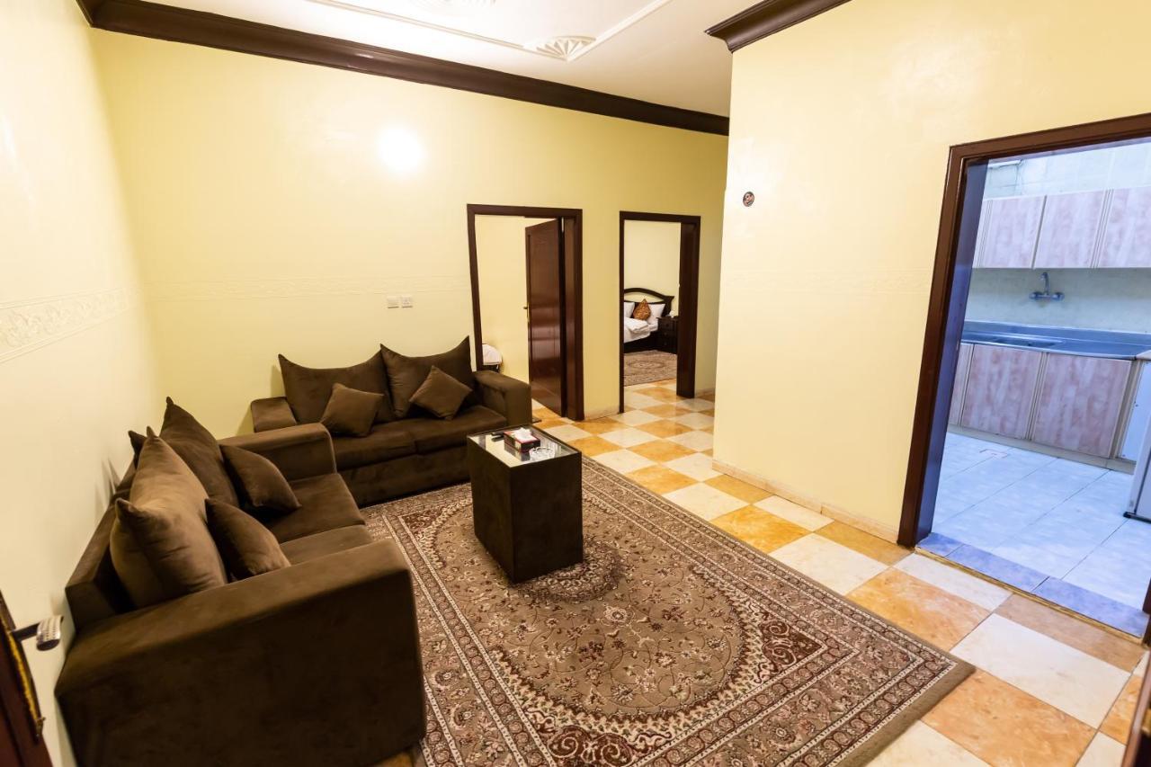 Al Eairy Furnished Apartments - Al Bahah 3 Exterior foto